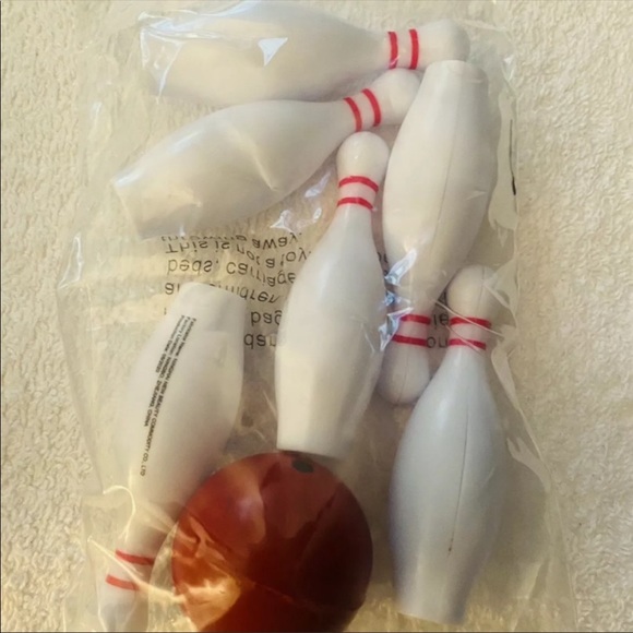 NWT Mini Desktop Bowling 7-piece Set - Picture 6 of 6